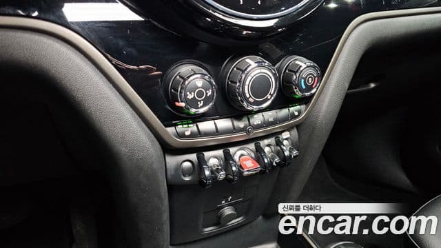 Mini Cooper Countryman 2세대, 2022 17