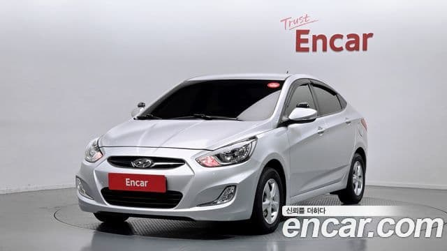 Hyundai Accent(новый кузов / новое поколение) Premier, 2011 1