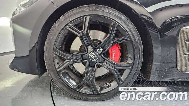 Kia 스팅어 GT, 2018 все фото