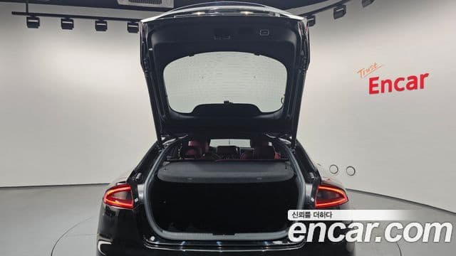 Kia 스팅어 GT, 2018 20