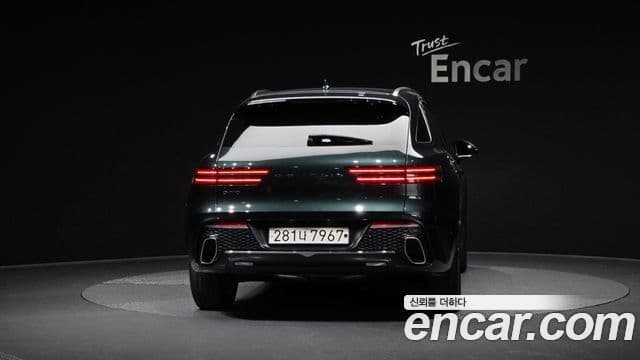 Genesis GV70, 2021 4