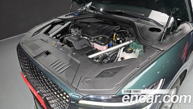 Genesis GV70, 2021 6