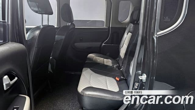 Kia The / новый New Ray Signature, 2021 12