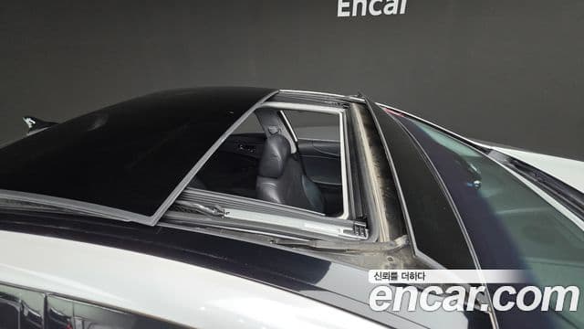 Hyundai Sonata гибрид Royal, 2013 11