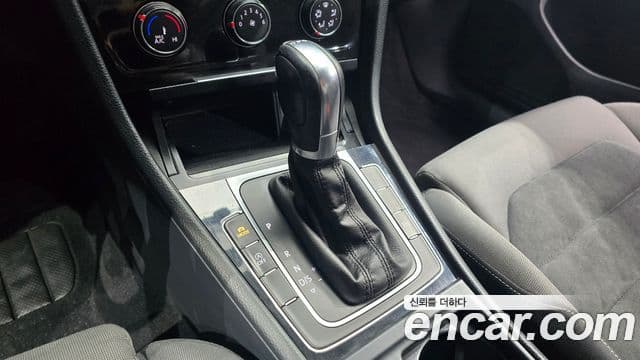 Volkswagen Гольф 7세대, 2014 9