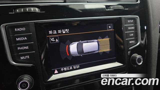 Volkswagen Гольф 7세대, 2014 16