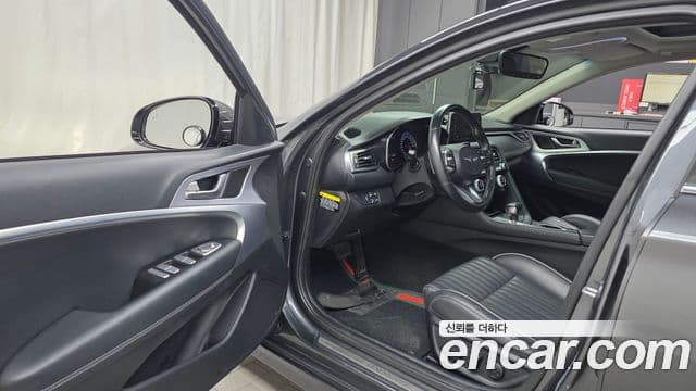 Genesis G70 Supreme, 2018 10