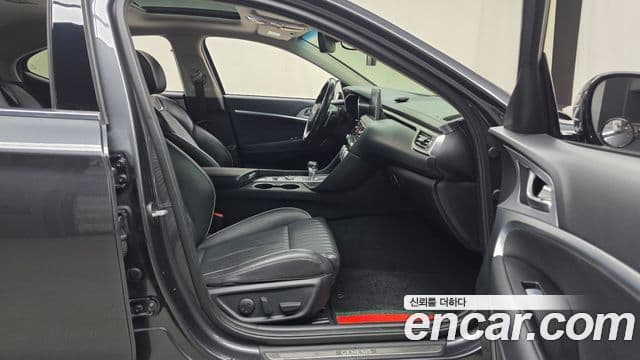 Genesis G70 Supreme, 2018 11