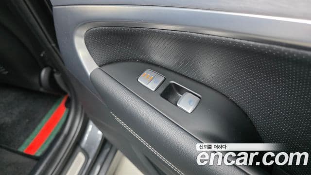 Genesis G70 Supreme, 2018 18