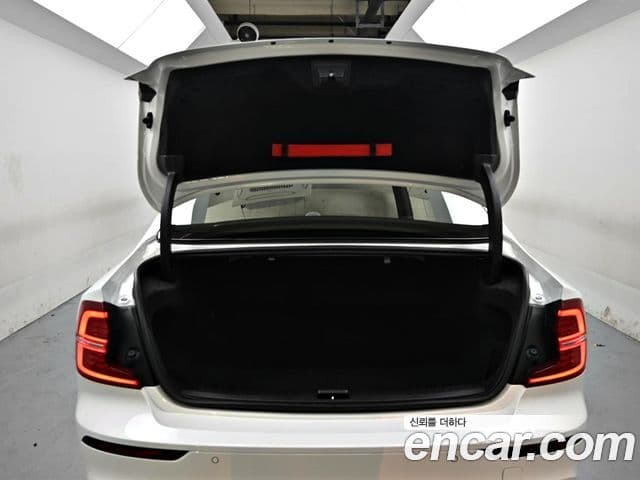 Volvo S60 3세대 B5 Ultimate Bright, 2024 20