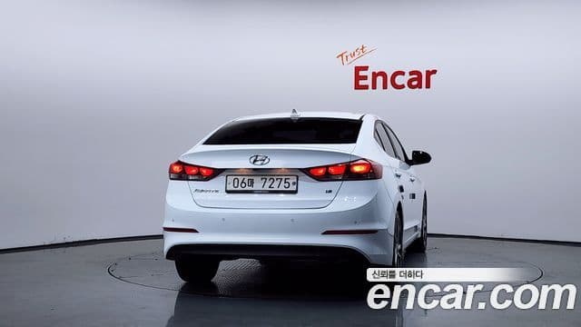 Hyundai Avante AD 1.6 GDI Value Plus, 2018 4