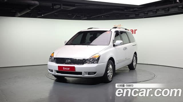Kia Carnival R топовая версия, 2012 1