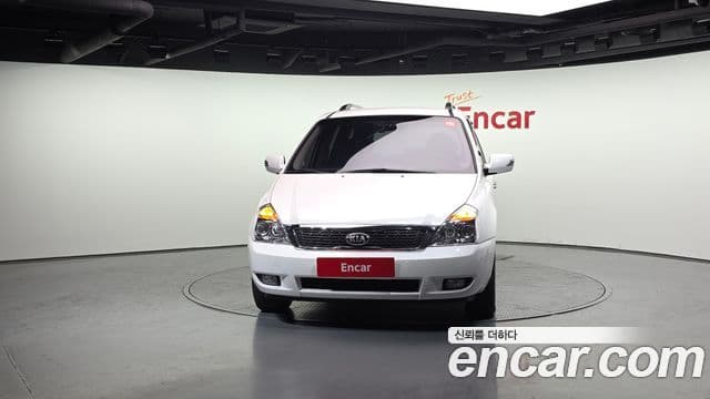 Kia Carnival R топовая версия, 2012 3