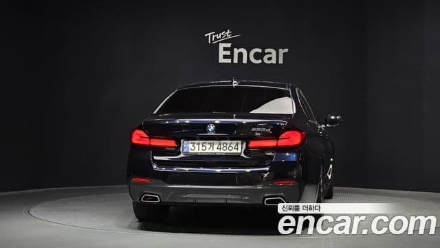 BMW 5시리즈 (G30) 523d M Sport, 2021 4