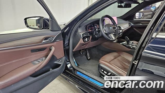 BMW 5시리즈 (G30) 523d M Sport, 2021 10