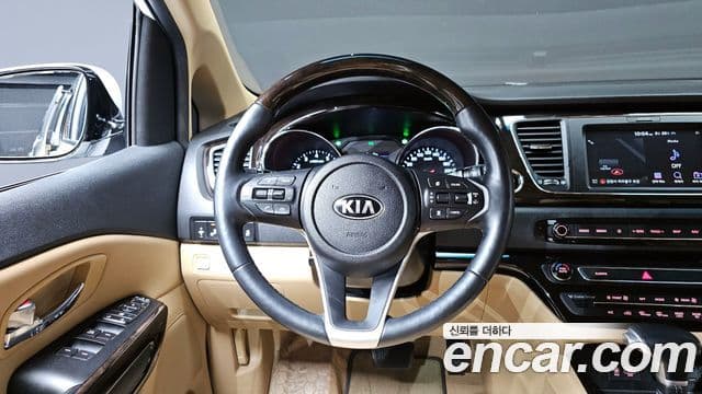Kia The / новый New Carnival Prestige, 2020 14