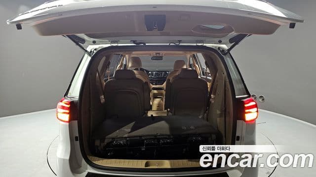 Kia The / новый New Carnival Prestige, 2020 20