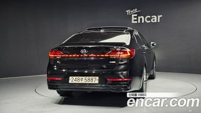 Kia K7 Premier гибрид Signature, 2020 4