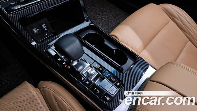 Kia K7 Premier гибрид Signature, 2020 9