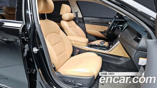 Kia K7 Premier гибрид Signature, 2020 10