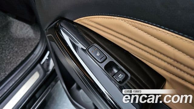 Kia K7 Premier гибрид Signature, 2020 19