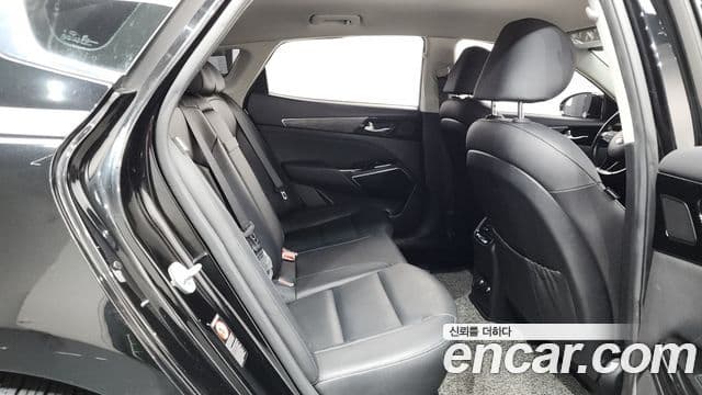 Kia K7 Premier гибрид Noblesse, 2021 12