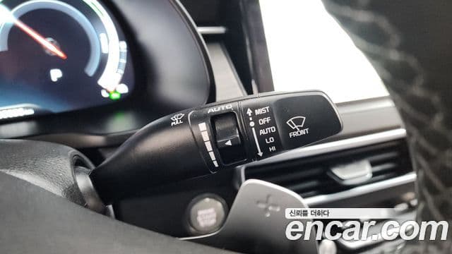 Kia K7 Premier гибрид Noblesse, 2021 14