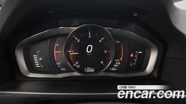 Volvo XC70 3세대, 2016 8