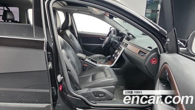 Volvo XC70 3세대, 2016 10