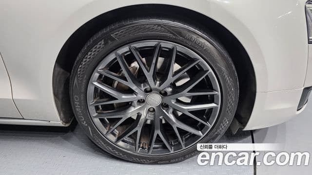 Audi New A8 D4, 2016 все фото