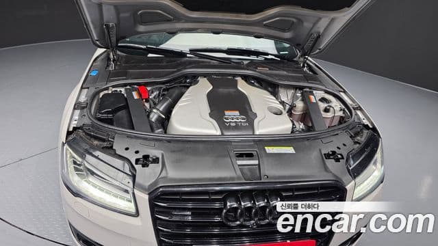 Audi New A8 D4, 2016 6