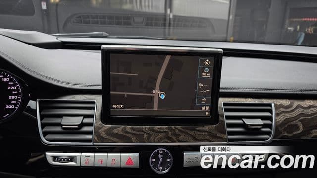 Audi New A8 D4, 2016 14