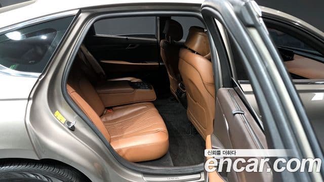 Genesis G80 (RG3) бензин 2.5 турбо 2WD, 2021 12