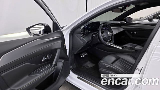 Peugeot 408 1.2 Pure Tech GT, 2023 10