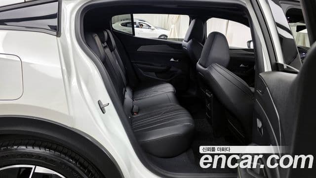 Peugeot 408 1.2 Pure Tech GT, 2023 12