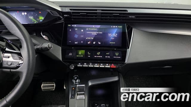 Peugeot 408 1.2 Pure Tech GT, 2023 14