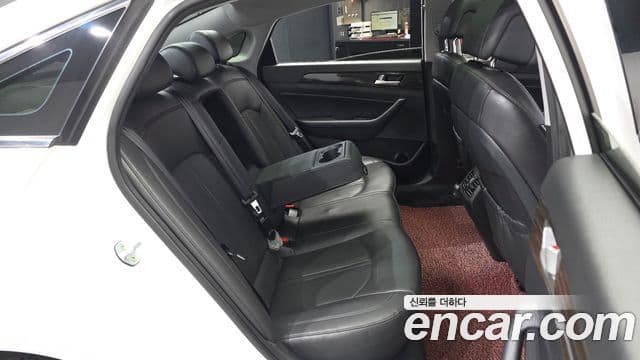 Hyundai LF Sonata 2.0 Smart, 2015 12