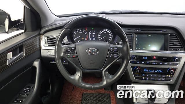 Hyundai LF Sonata 2.0 Smart, 2015 13