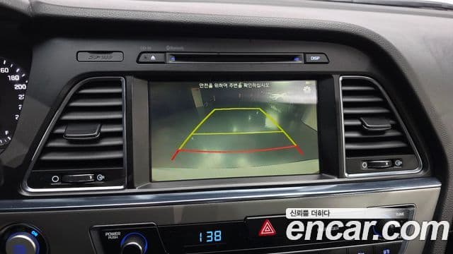 Hyundai LF Sonata 2.0 Smart, 2015 15