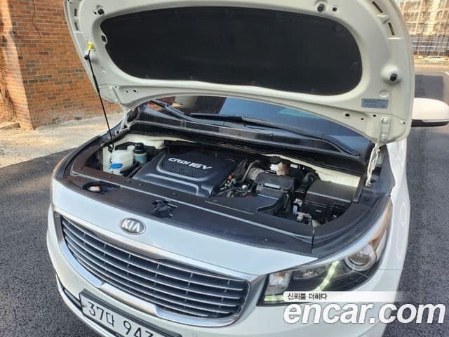 Kia All New Carnival Luxury, 2017 6