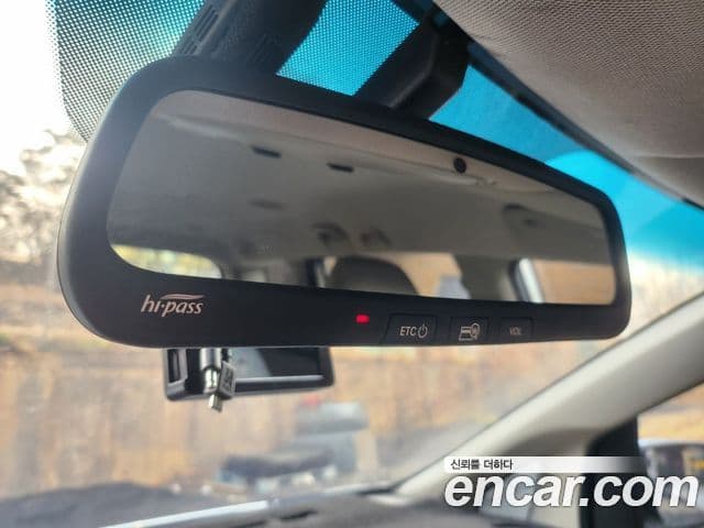 Kia All New Carnival Luxury, 2017 16