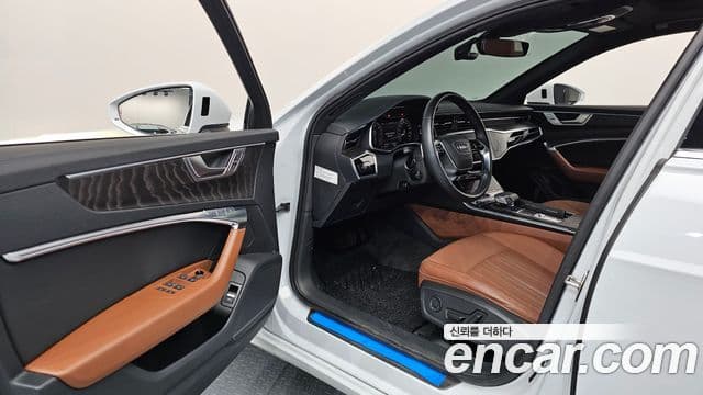 Audi A6 (C8) Premium, 2022 10