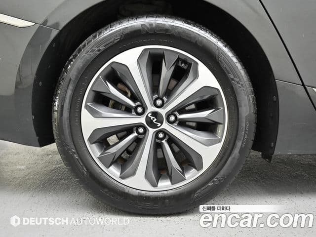 Kia K8 гибрид Noblesse, 2022 все фото