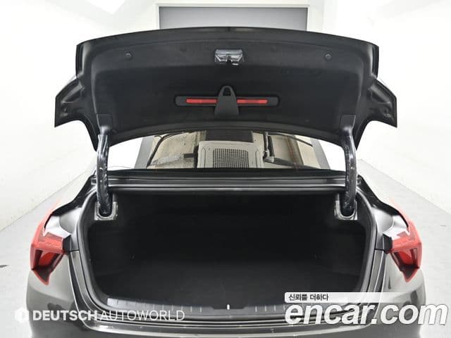 Kia K8 гибрид Noblesse, 2022 19