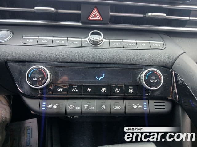 Hyundai Avante (CN7) Inspiration, 2021 10