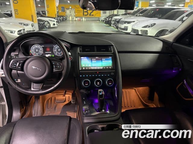 Jaguar E-PACE D180 SE, 2020 7