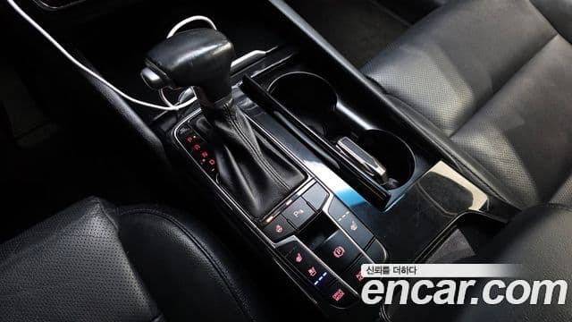 Kia All New K7 Prestige, 2017 9