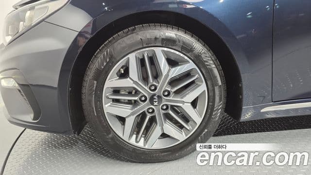 Kia The / новый New K5 гибрид 2세대 Special, 2019 все фото