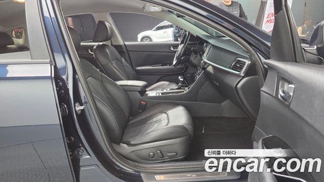 Kia The / новый New K5 гибрид 2세대 Special, 2019 10