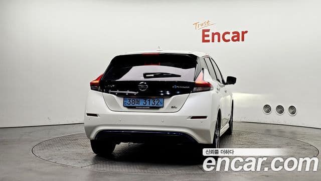 Nissan 리프 (ZE1) EV SL, 2019 4